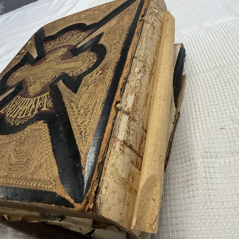 Antique 1800s German‎ Holy Bible Heilige Schrift Scripture Leather Rough Book